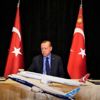 Trump'ın önündeki fotoğraf! Trump'ın önündeki fotoğraf!