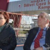 'Umut Nöbeti'ni Güldal Mumcu tuttu 'Umut Nöbeti'ni Güldal Mumcu tuttu