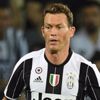 Beşiktaş, Juventus'un sağ beki Stephan Lichtsteiner'ı kadrosuna katmaya çok yakın
