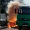 Elektrik kabloları bomba gibi patladı Elektrik kabloları bomba gibi patladı