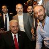 İstanbul Avcılar'da Binali Yıldırım'a yoğun ilgi İstanbul Avcılar'da Binali Yıldırım'a yoğun ilgi