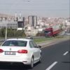 Mucize arıyorsanız Ankara’da gerçekleşti. Freni patlayan kamyon yokuş yukarı çıkarken nasıl geri geri gider