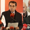 Aslan sandık başında