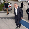 Hacıosmanoğlu'na Emniyet önünde şok Hacıosmanoğlu'na Emniyet önünde şok