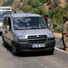 PKK'lılar ulaşıma açılan yolu yine kesti