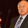 Duygun Yarsuvat ve yöneticiler şaşkın Duygun Yarsuvat ve yöneticiler şaşkın