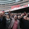 CHP Genel Merkezi önünde onbinler toplandı CHP Genel Merkezi önünde onbinler toplandı