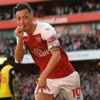 Arsenal Mesut'la kazandı Arsenal Mesut'la kazandı