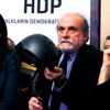 Tokmak ve küre havada uçuştu Tokmak ve küre havada uçuştu