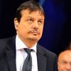 Ergin Ataman Fenerbahçe Beko - Anadolu Efes maçında parkeye yine kulaklıkla çıktı Ergin Ataman Fenerbahçe Beko - Anadolu Efes maçında parkeye yine kulaklıkla çıktı