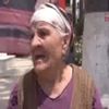 Atatürk posterini öpen teyze konuştu: O'na dil uzatanın dilini keserim Atatürk posterini öpen teyze konuştu: O'na dil uzatanın dilini keserim