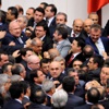 MECLİS'TE KAVGA ÇIKTI ! CHP'Lİ İSİM YARALANDI