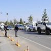 Eşine sokak ortasında kurşun yağdırdı Eşine sokak ortasında kurşun yağdırdı
