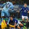 Manchester City yara aldı! Manchester City yara aldı!