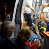 Malatya'da kamyon devrildi. 2 yaralı
