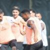 Lens bu kez göze girdi! Lens bu kez göze girdi!