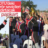 ODTÜ'de mezuniyetinde açılan 7 pankart