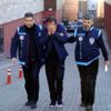 Kendilerini 'polis' olarak tanıtıp, bilezik çaldılar Kendilerini 'polis' olarak tanıtıp, bilezik çaldılar