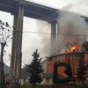 Beykoz’da binanın çatısı alev alev yandı Beykoz’da binanın çatısı alev alev yandı