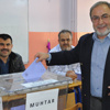 Oradakiler muhtarları için de oy kullandı