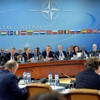 NATO'dan tehditlere karşı 'geçici güç'
