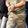 FETÖ'nün TSK yapılanmasında 33 kişi tutuklandı FETÖ'nün TSK yapılanmasında 33 kişi tutuklandı