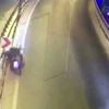 Son dakika: Antalya'da bariyerlere çarpan motosikletteki polis şehit oldu