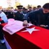 45 günlük oğlunun battaniyesi örtüldü
