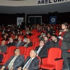 'Hükümetiniz halka bütçe ayırıyor mu? Yoksa hepsi ayakkabı kutularında mı?'