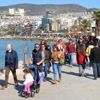 Kuşadası nda güneşi gören, sahile koştu Kuşadası nda güneşi gören, sahile koştu