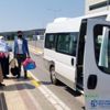 Büyükşehir zabıtası vatandaşları evlerine ulaştırıyor