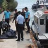 Karaköy’de vapurda yolculuk eden vatandaşlar denizde ceset şoku yaşadı