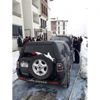 Aracı gözleri önünde yanınca şoka girdi Aracı gözleri önünde yanınca şoka girdi