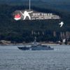 Rus mayın tarama gemisi ve askeri römorkörü Çanakkale Boğazı'ndan geçti Rus mayın tarama gemisi ve askeri römorkörü Çanakkale Boğazı'ndan geçti