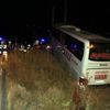 Yolcu otobüsü şarampole düştü: 30 yaralı
