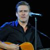 Bryan Adams eleştiri yağmuruna tutuldu