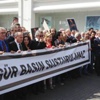 Gazeteciler yürüyor: Özgür basın susturulamaz