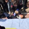Balkondan kopan sıva parçaları çocuğu yaraladı Balkondan kopan sıva parçaları çocuğu yaraladı