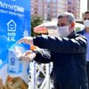 Pazar giriş ve çıkışlarına dezenfektan aparatı