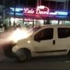 Bağcılar'da bir otomobilde yangın çıktı Bağcılar'da bir otomobilde yangın çıktı