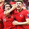 Almanya - Türkiye maçında scoutlar Abdülkadir Ömür'i izledi