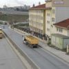 Okul yolunda kamyon tehdidi! Yasağı dinlemiyorlar