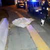 Patlayan lastiği değiştirirken otomobil çarptı: 2 ... Patlayan lastiği değiştirirken otomobil çarptı: 2 ...