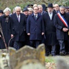 Fransa Cumhurbaşkanı Hollande Yahudi mezarlığında Fransa Cumhurbaşkanı Hollande Yahudi mezarlığında