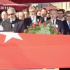Eğitime ömrünü harcadı