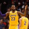 Lakers'ta çifte "triple double"