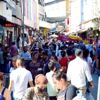 Adana da bayram alışverişinde koronavirüs unutuldu Adana da bayram alışverişinde koronavirüs unutuldu