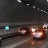 Güney Kore de 30 aracın birbirine girdiği trafik kazası ... Güney Kore de 30 aracın birbirine girdiği trafik kazası ...