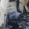 Didim’de balık kamyonu devrildi Didim’de balık kamyonu devrildi