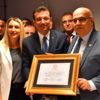 Ekrem İmamoğlu mazbatasını aldı! Devir teslim töreni ...